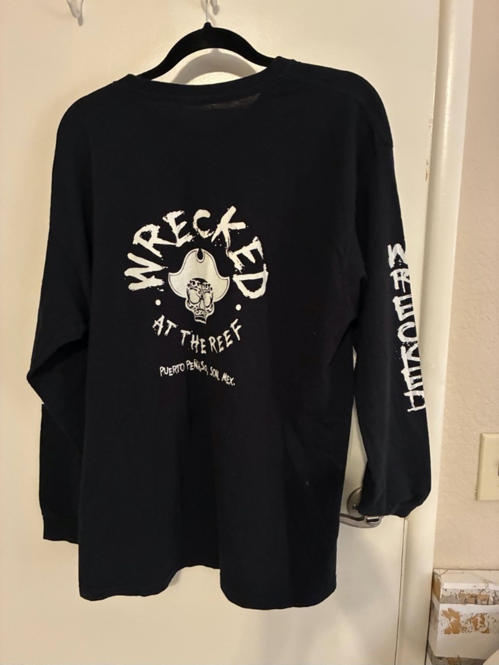 Wrecked At The Reef Puerto Penasco MX. Black Crewneck L/S T Shirt SZ XL